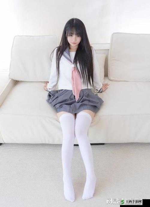 :当 jk 白丝邂逅激情时刻:探索未知的私密领域