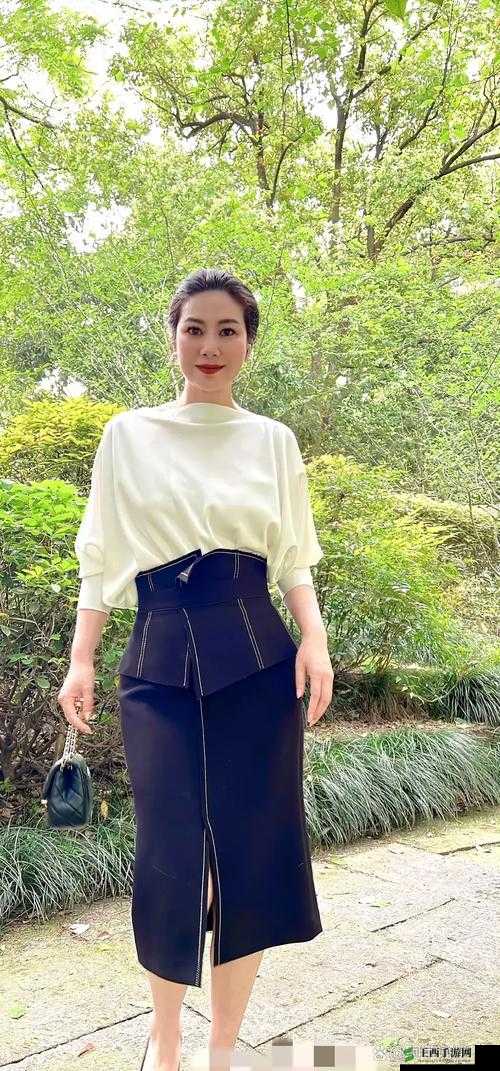 爆操熟妇：不被定义的成熟之美
