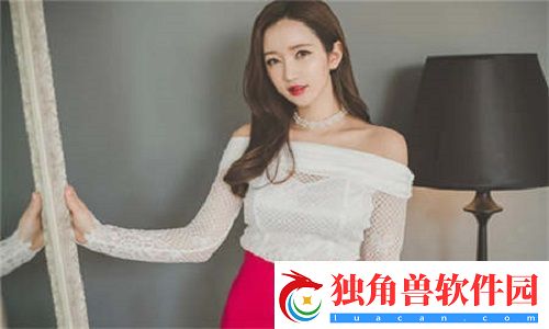书桌下妈妈苏荷最火的一句：看完才理解她的坚强与智慧！