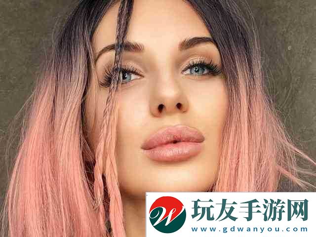 震惊年仅-XX-岁的外国小孩竟在-XXX-上做这种事