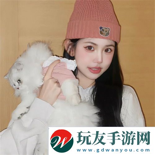 金花瓶楷梅花2正片：陶瓷艺术与梅花意象的完美碰撞，极致的美感在你眼前展开！