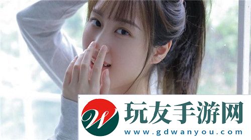 学校停电被同桌C了3次-友惊叹：漆黑教室中的低语与误会-惊悚感十足!