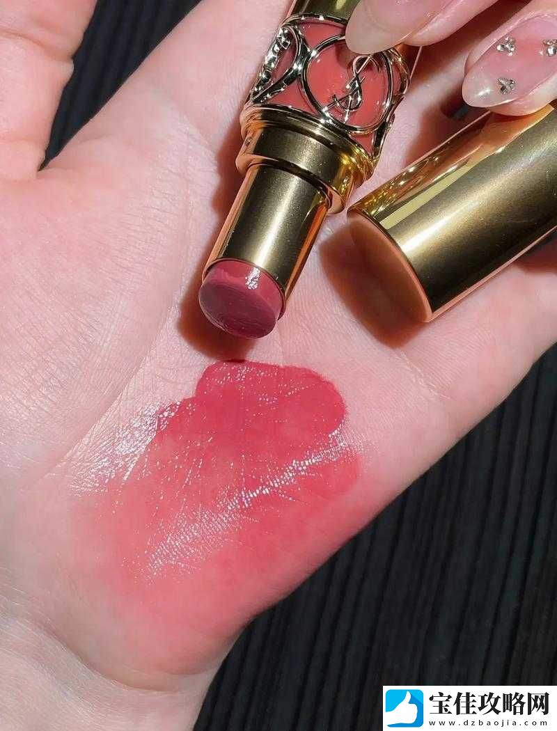 YSL-口红-6998：水蜜桃色号的甜蜜诱惑