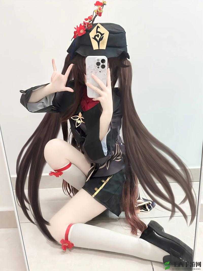 胡桃 cos 秀：看长弓燧龙 胡桃 (原神) 免费演绎别样风情