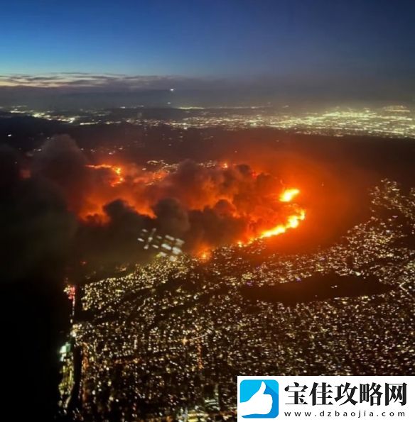 洛杉矶遭遇史上最具破坏性火灾-火势肆虐宛如末日电影