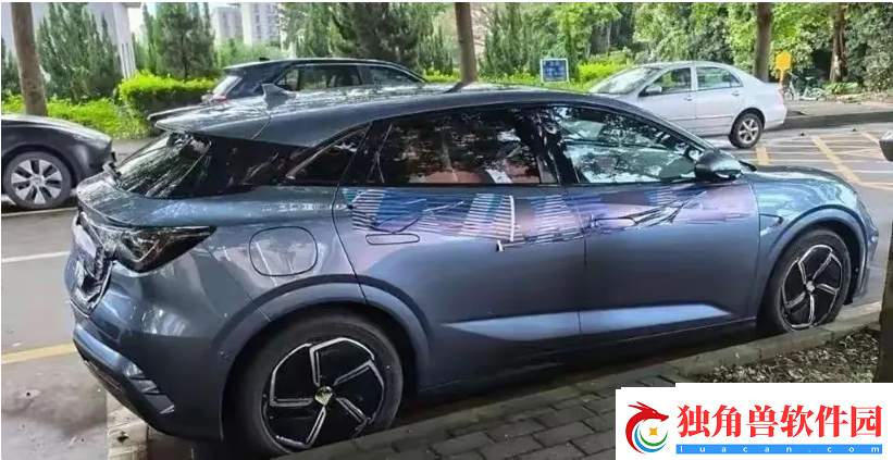 比亚迪全新车型海豹06