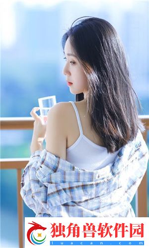 九个装修工人把我放在茶几上文字：深入了解装修过程中工人与客户之间的互动！