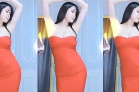 熟女乱X❌XXXX乂：她们的故事