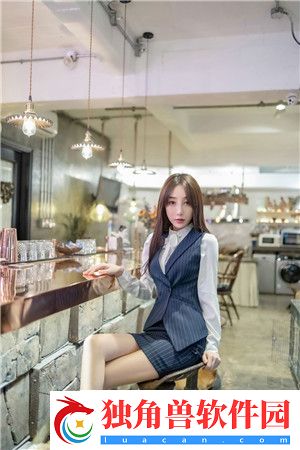 凌晨三点播放的视频叫什么配图：揭秘深夜档的神秘内容及其幕后故事！