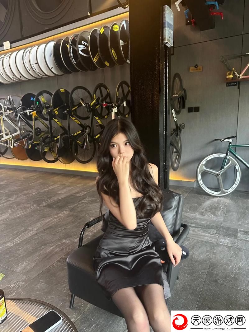 中国大陆女rapper18岁仙-网友：“新一代的音乐奇才！”