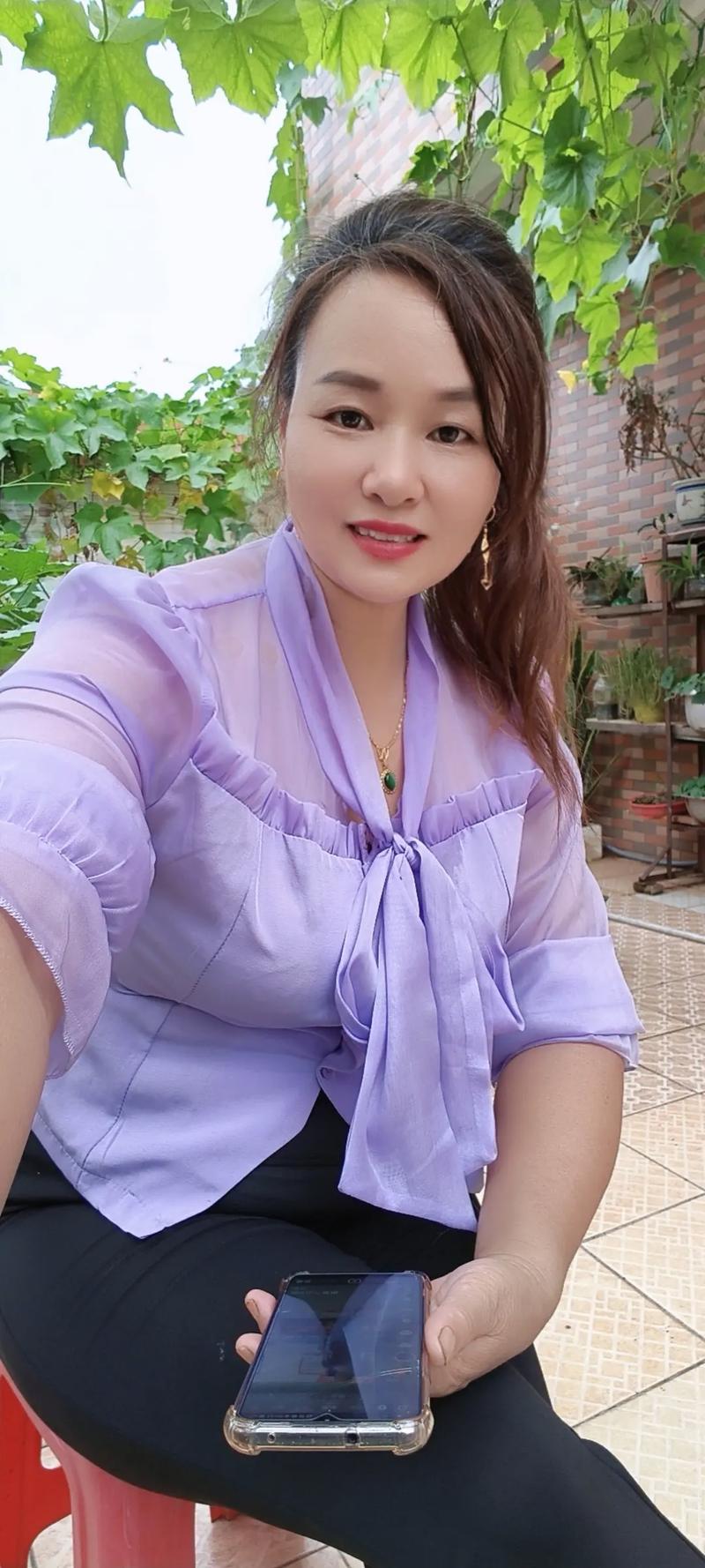 探讨“深灬深灬深灬深灬寡妇”的情感世界