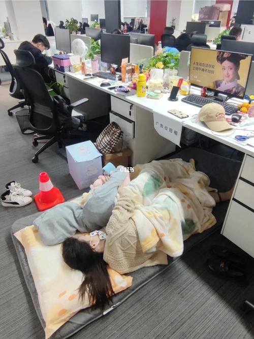 办公室可不可以干湿你的床垫？探寻床垫护理的新方式